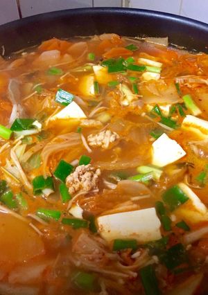 Hình của món Canh Kim Chi.