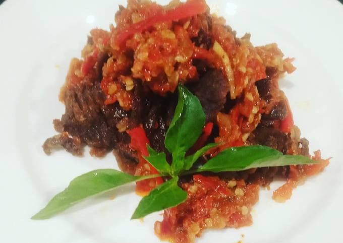 Dendeng kering balado