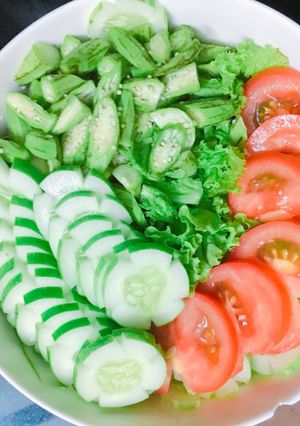 Hình của món #eatclean - Salad thập cẩm sốt tương mè.