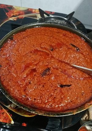 टमाटर लहसुन चटनी (tamatar lehsun chutney recipe in Hindi) रेसिपी मुख्य फोटो