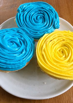 A picture of Buttercream Frosting.