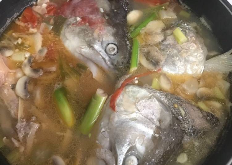 Langkah Menyiapkan Sop Kepala Salmon Lezat