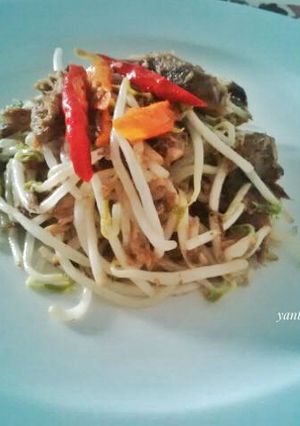 Foto resep Oseng ikan asap + toge praktis