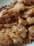 อกไก่ผัดโชยุ