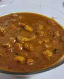 Kaju makhana curry