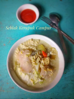 Foto resep Seblak kerupuk campur