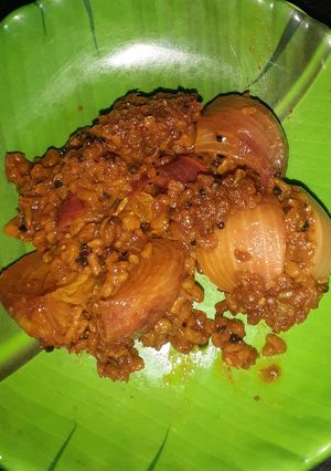 A picture of Achari Dana Methi Pyaz.