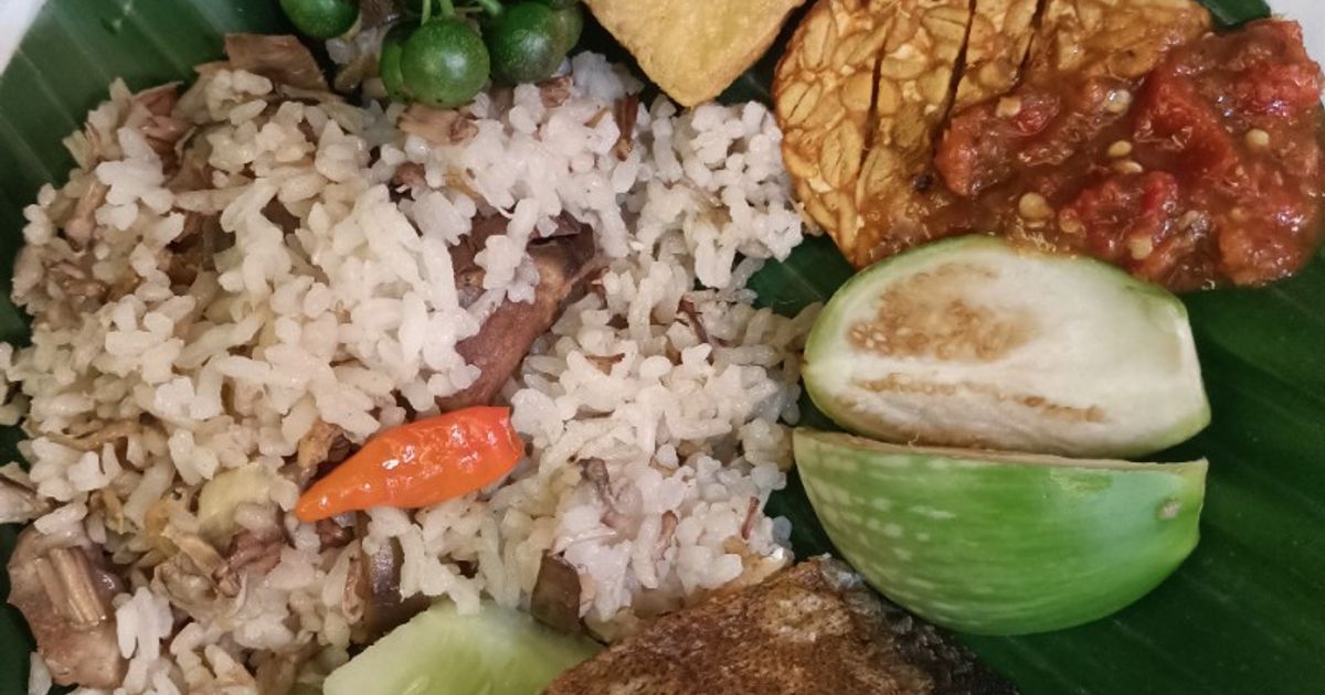 Nasi liwet jantung pisang