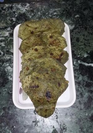 A picture of Masala Spinach Parantha.