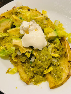 A picture of Enchiladas Verdes.