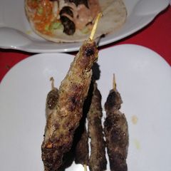 A picture of Kofta kebab.