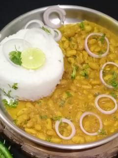 A picture of Rajma chawal.