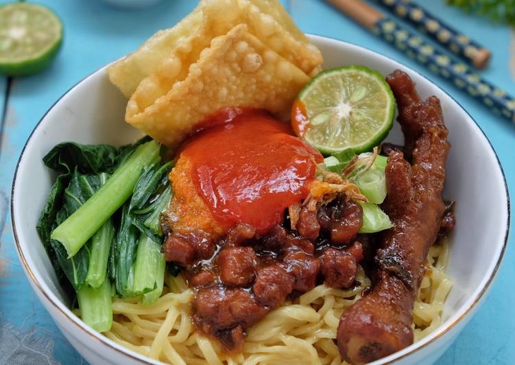 Resep Mie ayam + ceker oleh Susi Agung - Cookpad