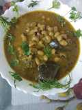 Lobia (chawli) green curry