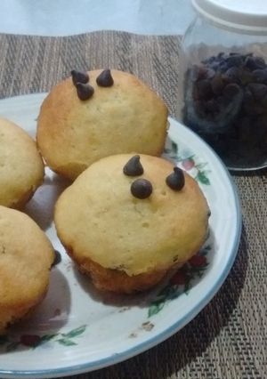 Una foto de Muffins de vainilla con chips de chocolate🍫