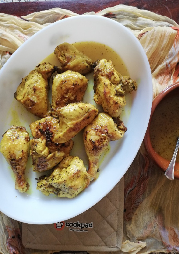 Una foto de Pollo asado a la cúrcuma