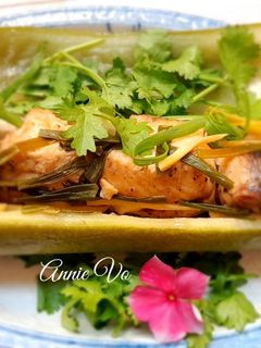 Hình của món Cá lóc hấp bầu.