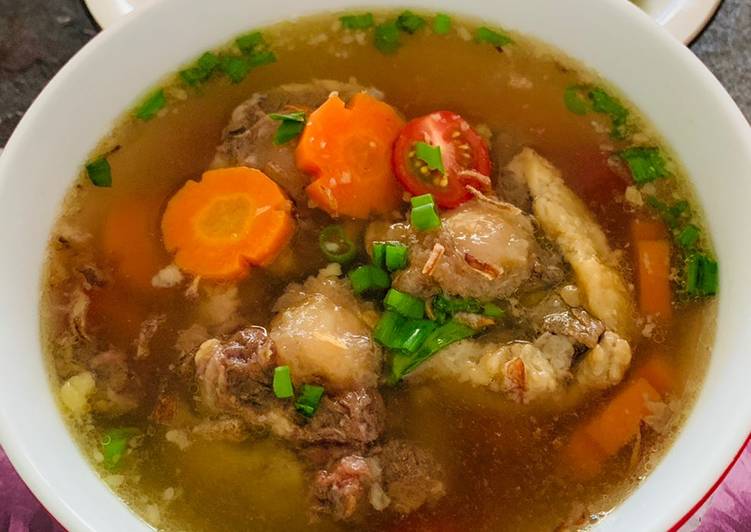 Cara Praktis Buat Sop Buntut (Resep No. 79) Anti Gagal