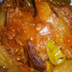 A picture of Parwal dolma.