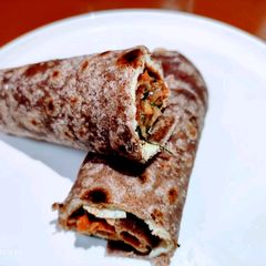A picture of Egg Rolls.