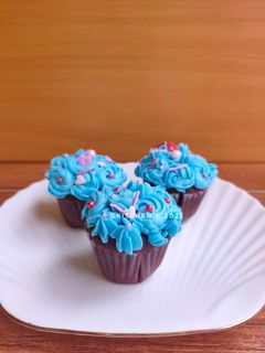 Foto resep Eggless Chocolate Cupcake (No egg, No Mixer)