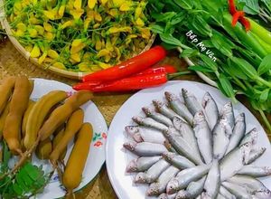 Hình của món Canh chua cá linh bông điên điển.