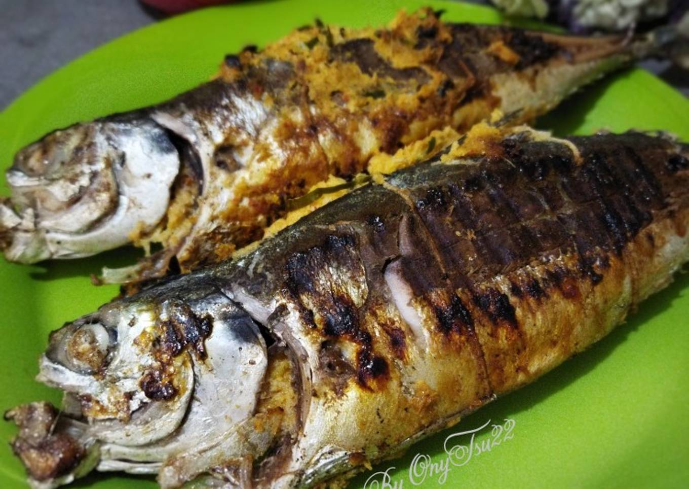 Caru panggang sumbat kelapa