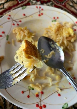 Gambar Pizza telur maggi