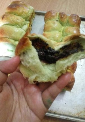 Foto resep Roti manis isi coklat pisang