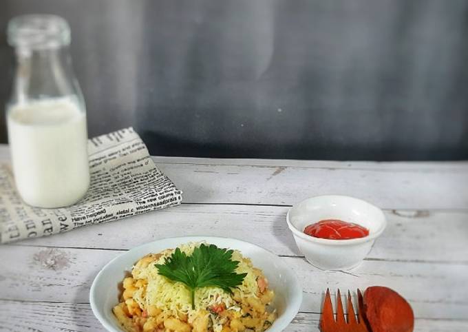 Macaroni Carbonara with cheese