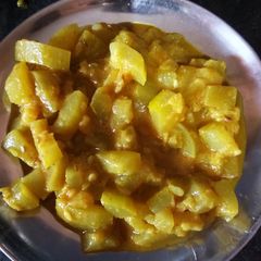 A picture of Lauki curry.