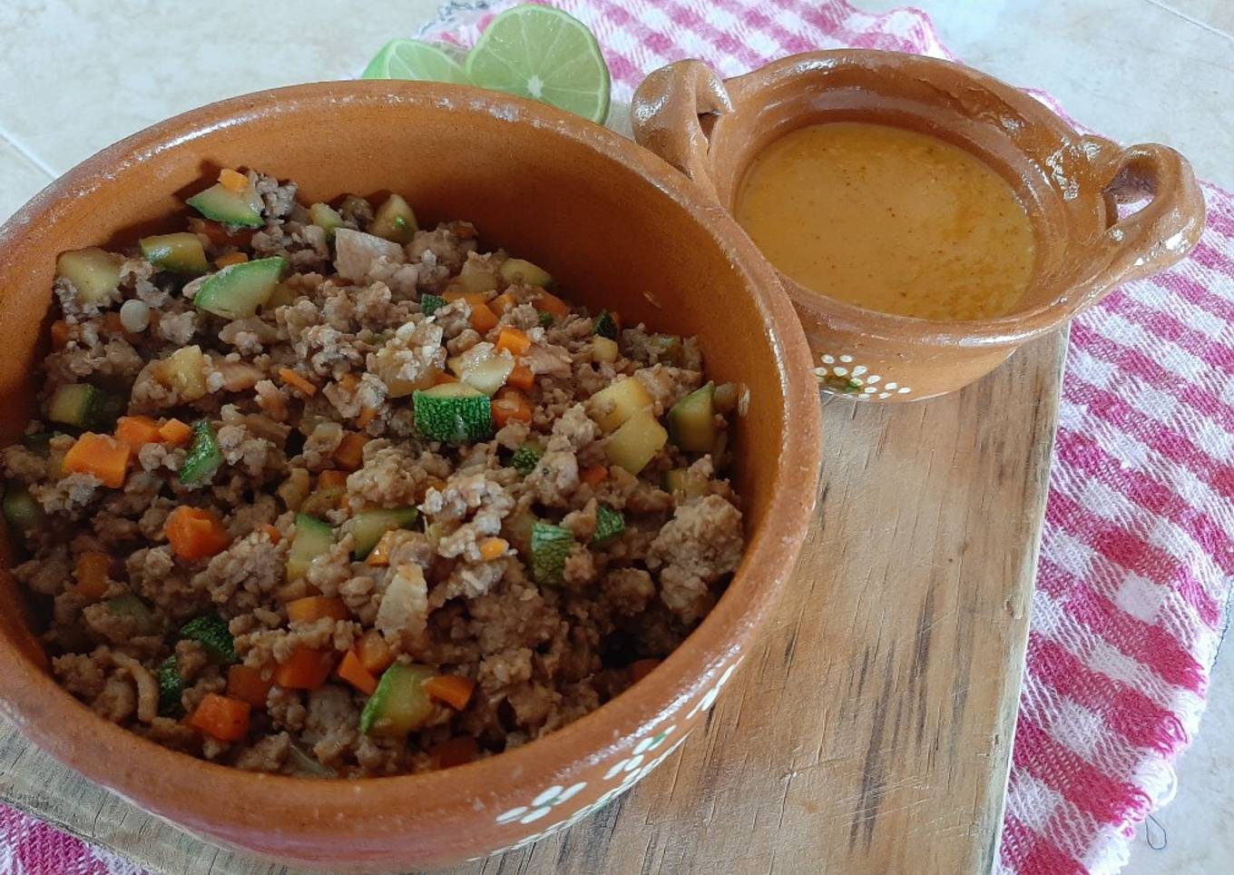 Carne molida con vegetales