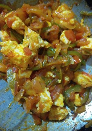A picture of Paneer ki sabzi.