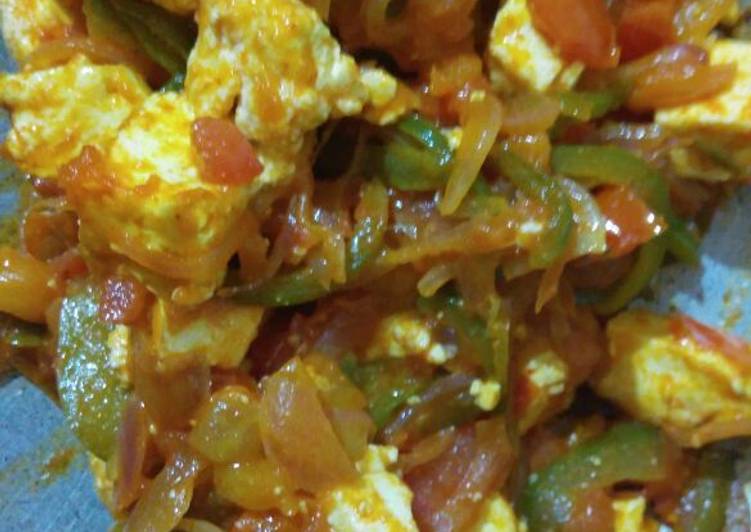 Simple Way to Make Any-night-of-the-week Paneer ki sabzi