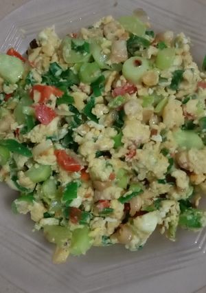 Foto resep Orak-arik timun dan daun bawang