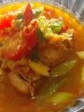 Ikan kuwe kuah asam manis