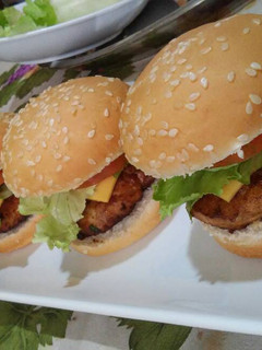 Una foto de Mini Hamburguesas de pollo