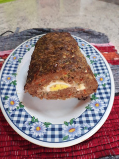 Una foto de Pan de carne relleno, simplemente exquisito.😋😋😋