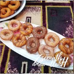 A picture of Homemade Simple Doughnuts.