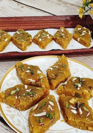 A picture of Chana Dal Halwa Katli.