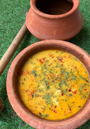मट्ठे के आलू (mathe ke aloo recipe in hindi) रेसिपी मुख्य फोटो