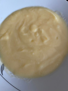 Una foto de Puré de patata, puerro y zanahoria
