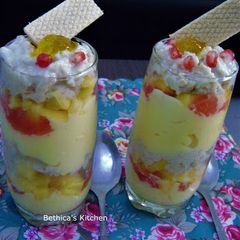 A picture of Oats & Fruit Custard.