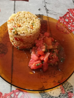 Una foto de Arroz integral con verduras