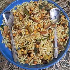 A picture of Healthy puffed rice namkeen.