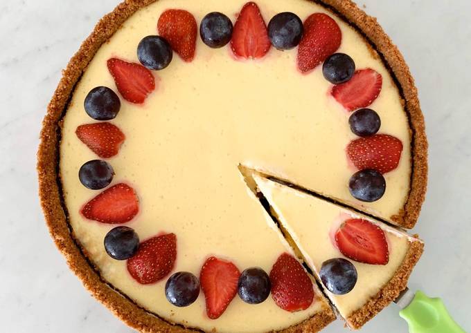 Cheesecake (Easy & Yummy!)