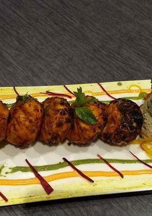 A picture of Tandoori momos.