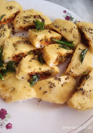 A picture of Bread besan dhokla Sandwich.