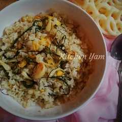 A picture of Easy Nasi goreng kucai.
