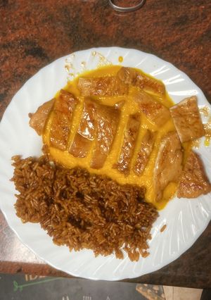 Una foto de Pechuga con salsa de soja